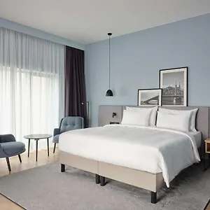 4* Otel Radisson Budapart