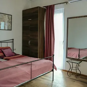 https://3-studio.alltbilisihotels.com