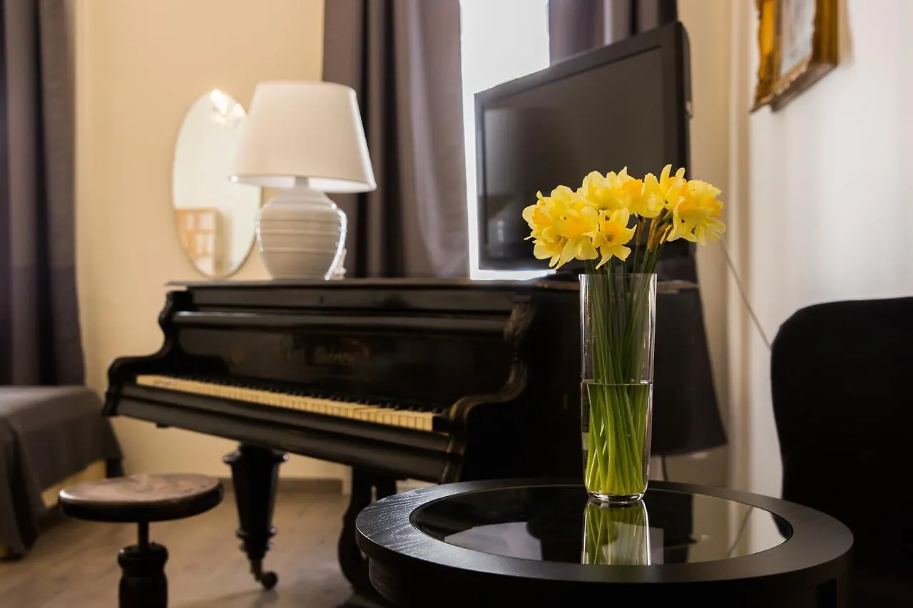 Ozone Private Rooms Budapest Guest house